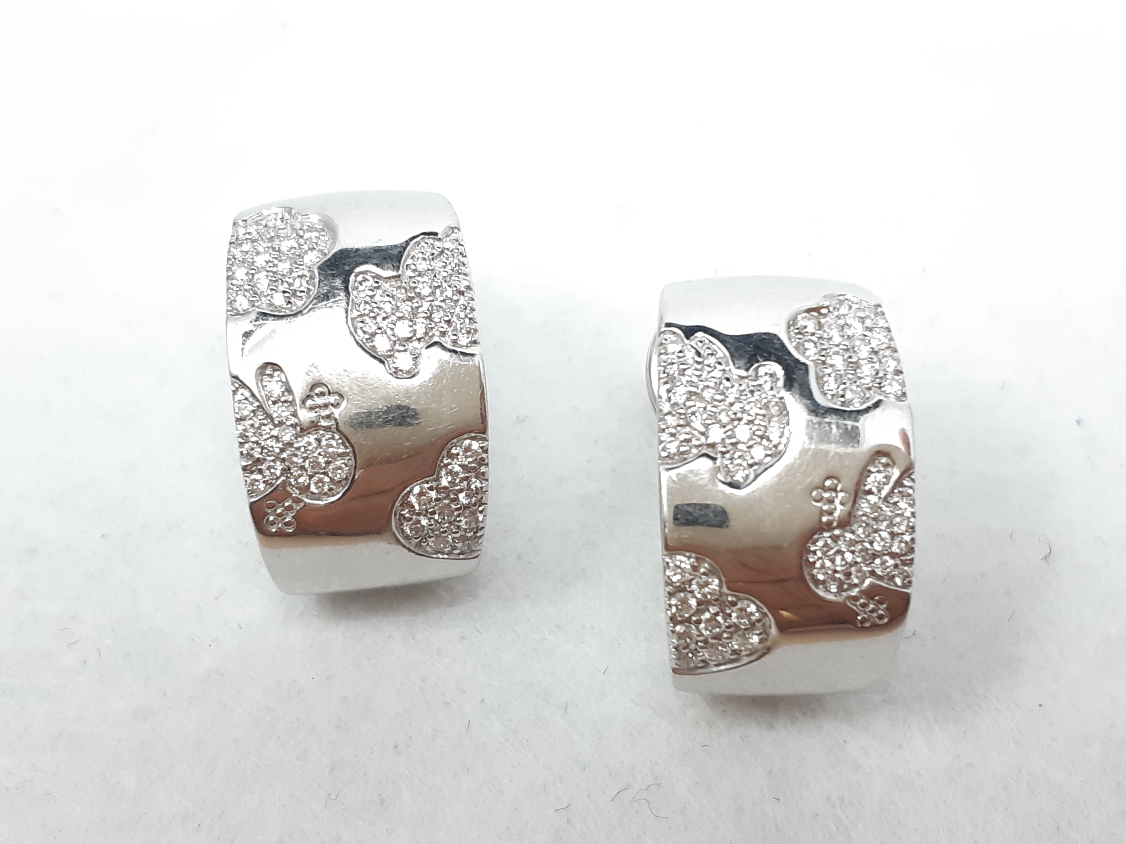 en cualquier sitio Gasto Canoa Pendientes Tous Brillantes — Dantik.es